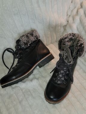 Women's Black Faux-Fur Trim Lace-Up LEATHER Winter Boots